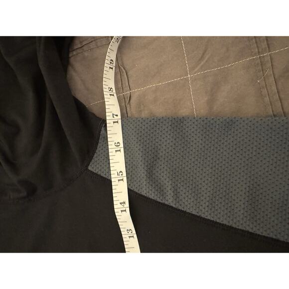 Nike Dri Fit Long Sleeve Exercise Active Shirt Size Medium Long Sleeve - Picture 8 of 13